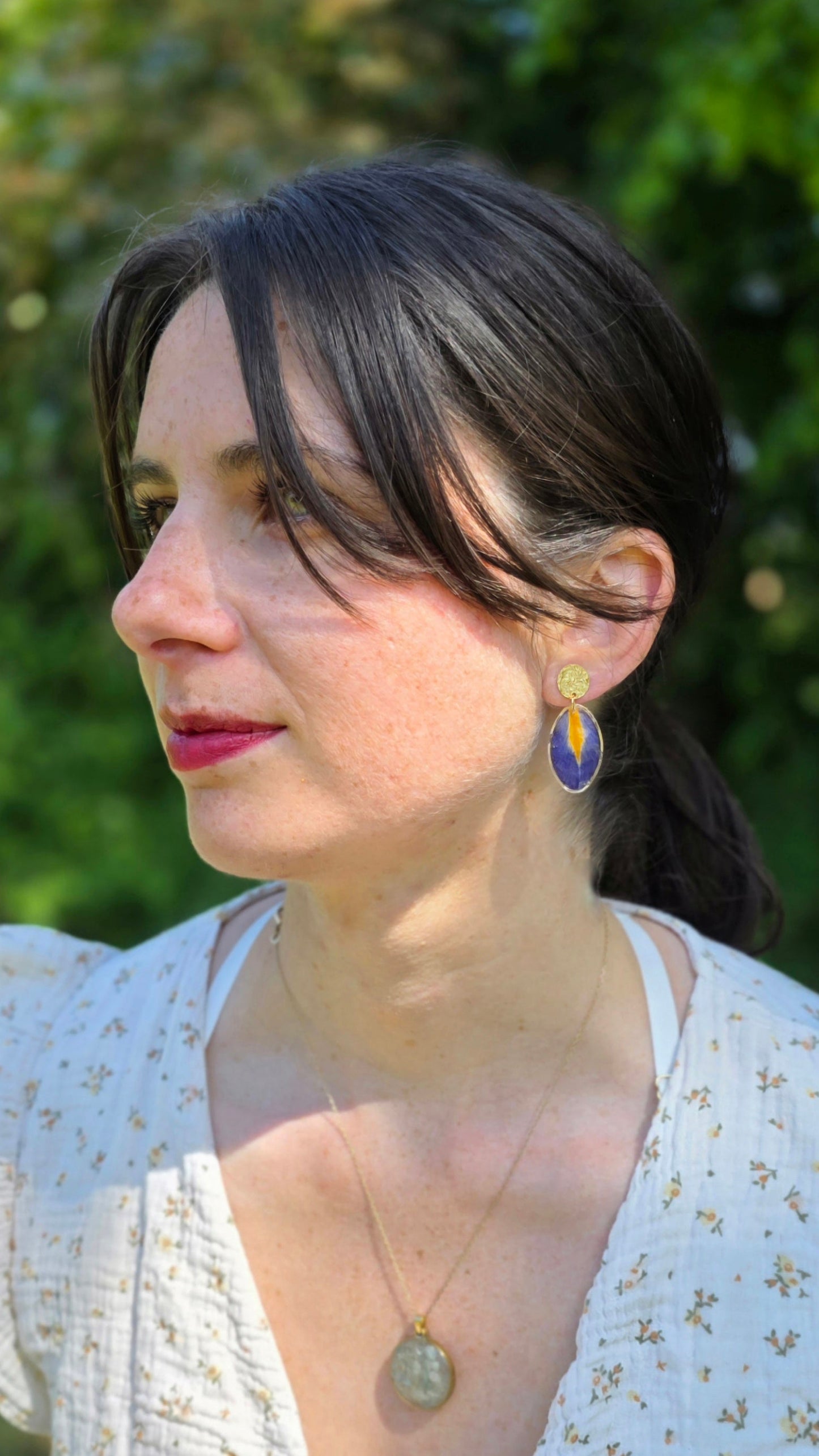 Boucle d'oreille oval Iris - Plaqué or 24K