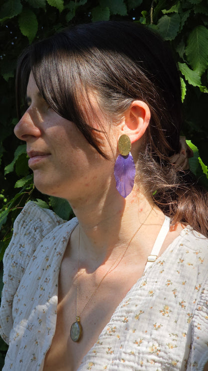 Boucles d’Oreilles "Iris Infini" – Pétale Entier & Or Fin 24K