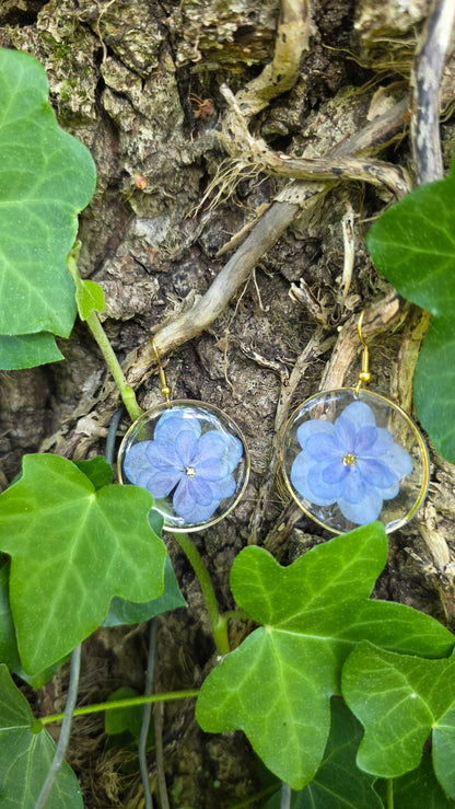 Boucles d’Oreilles "Hortensia d'Or" – Laiton Doré à l’Or Fin 24K